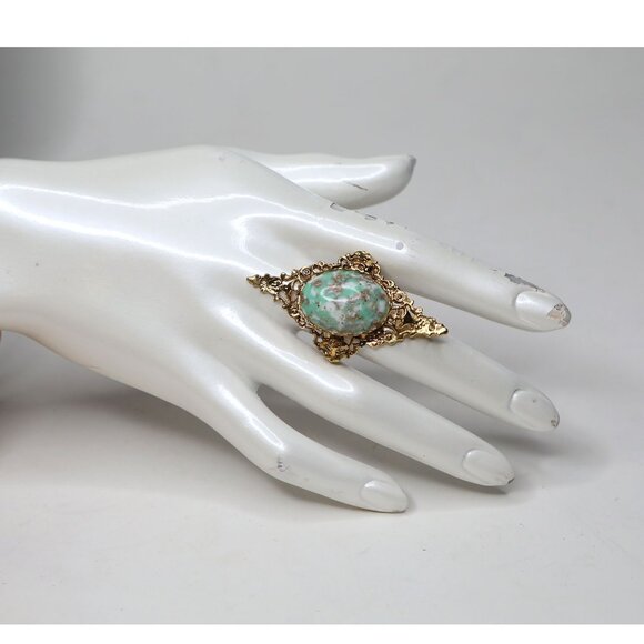 Ornate Goth Victorian Ring Marbled Stone Gold Green White Renaissance Statement - Picture 7 of 8